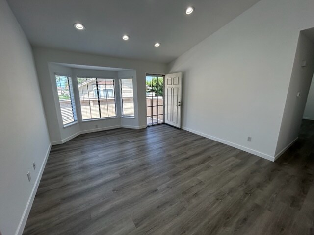 Building Photo - 7720 Riverdale Way