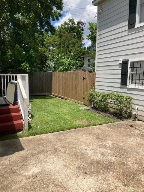 Foto del edificio - 4547 Redbud St