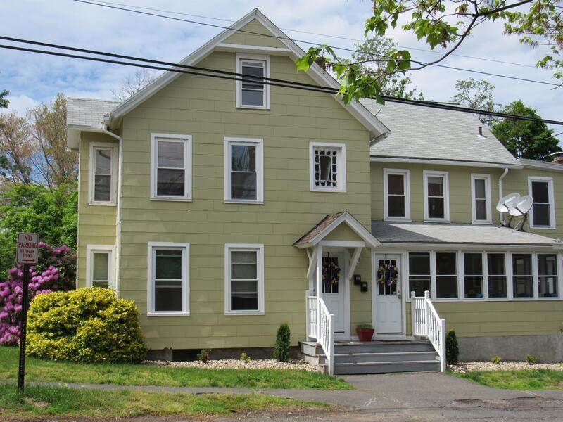 82 High St, Agawam, MA 01001 Condo for Rent in Agawam, MA