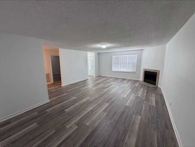 Photo - 2721-2723 Penn Meade Drive Apartment