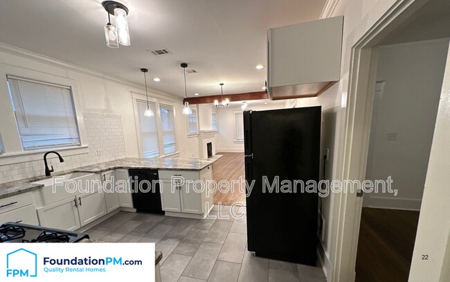 Foto del edificio - 930 N Evergreen St