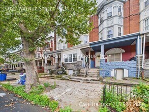 Building Photo - 5022 Walnut St