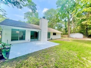 Building Photo - 3126 Village Woods Dr