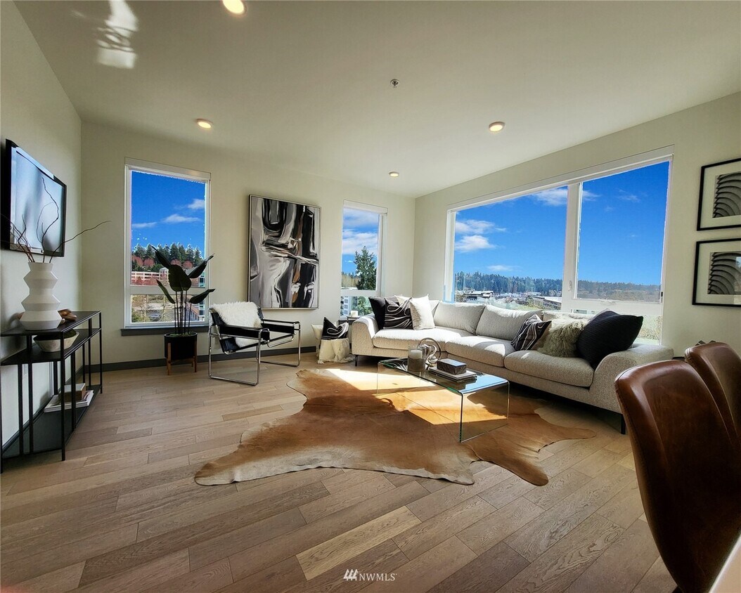 Foto principal - 11903 NE 128th St