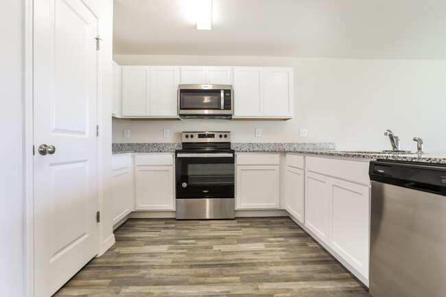 Building Photo - 22171 Voltair Ave, Port Charlotte, FL