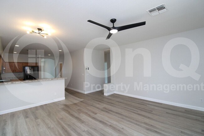 Foto del edificio - 4216 E Oxford Ln