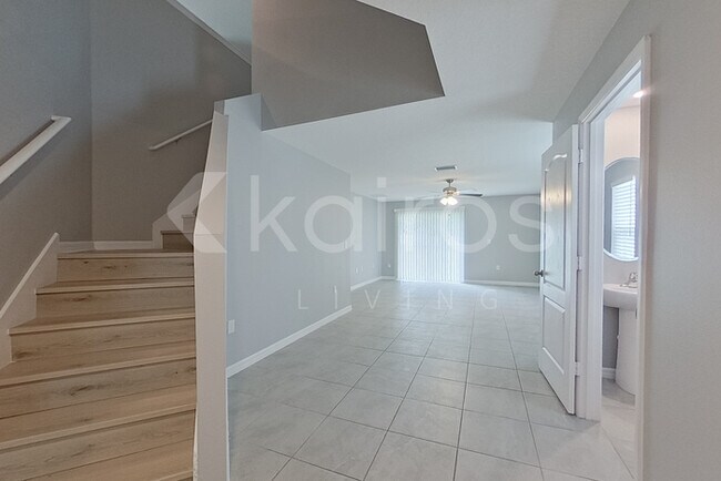 Foto del edificio - 8502 Indian Laurel Ln