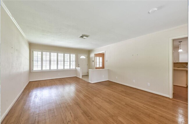 Building Photo - 8825 Merlin Dr