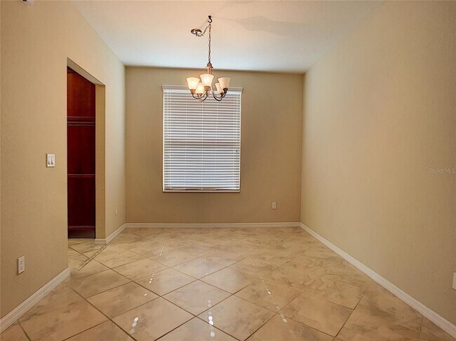 Building Photo - 8323 Bella Vida Cir