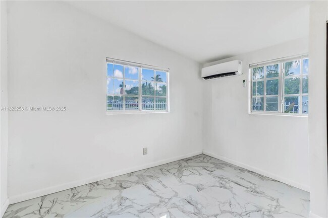 Foto del edificio - A431 NW 184th Dr