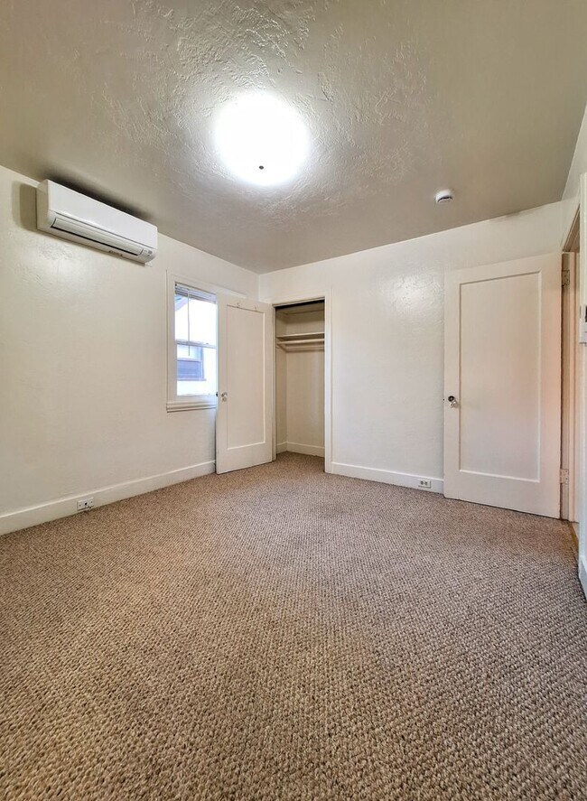 Foto del edificio - 359 N 17th St