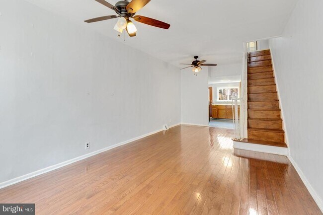 Foto del edificio - 2503 E Auburn St