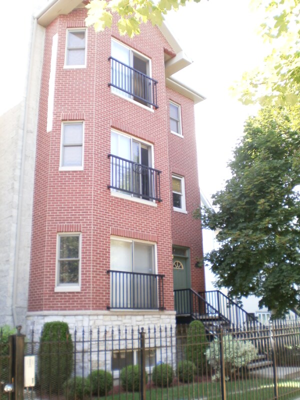 Primary Photo - 6546 S Kenwood Ave