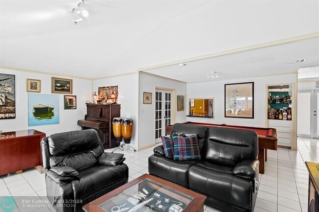 Foto del edificio - 6714 Sweet Maple Ln