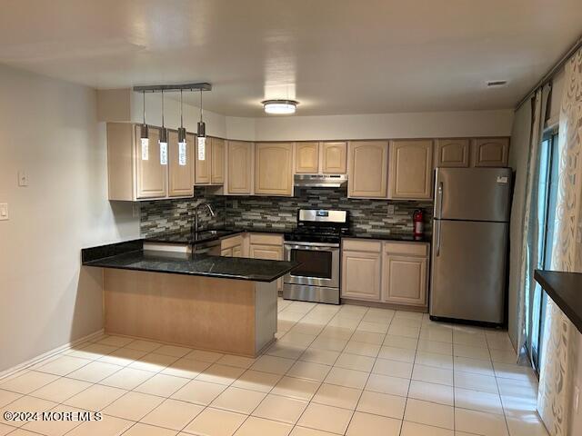 Foto del edificio - 11 Bennington Pl