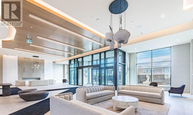 Building Photo - 8960 Jane St