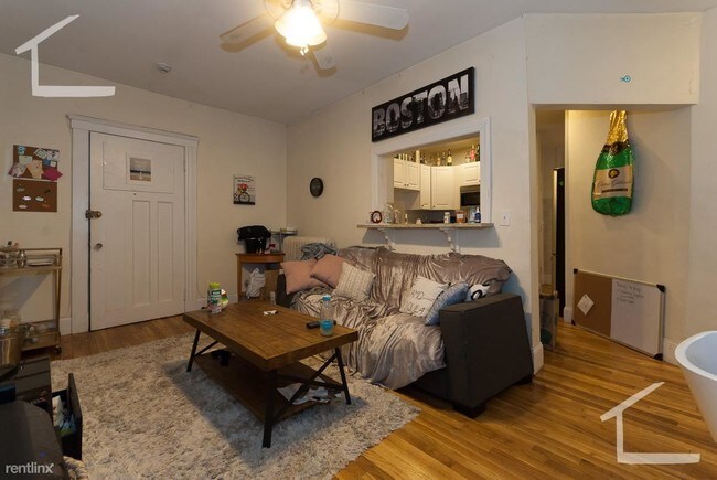 Building Photo - 4 br, 2 bath  - 73 Egmont St