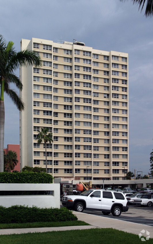 Building Photo - St James Residences