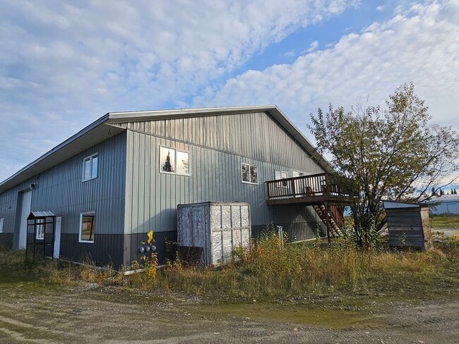 Foto del edificio - 1050 Warehouse