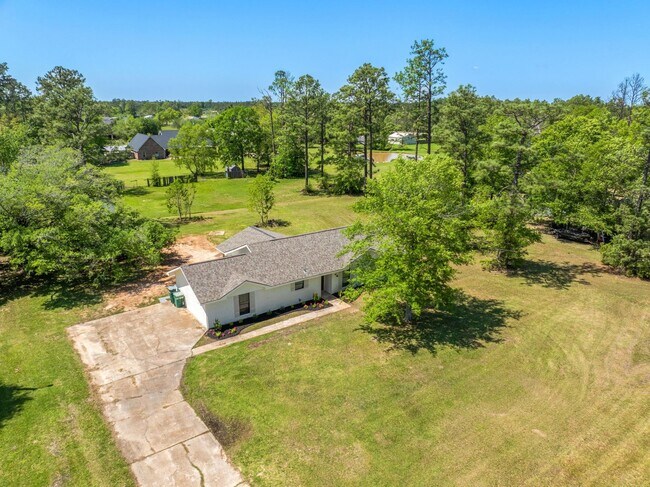 Foto del edificio - 3579 Oakwood Dr