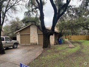 Building Photo - 7503 St Amant Pl