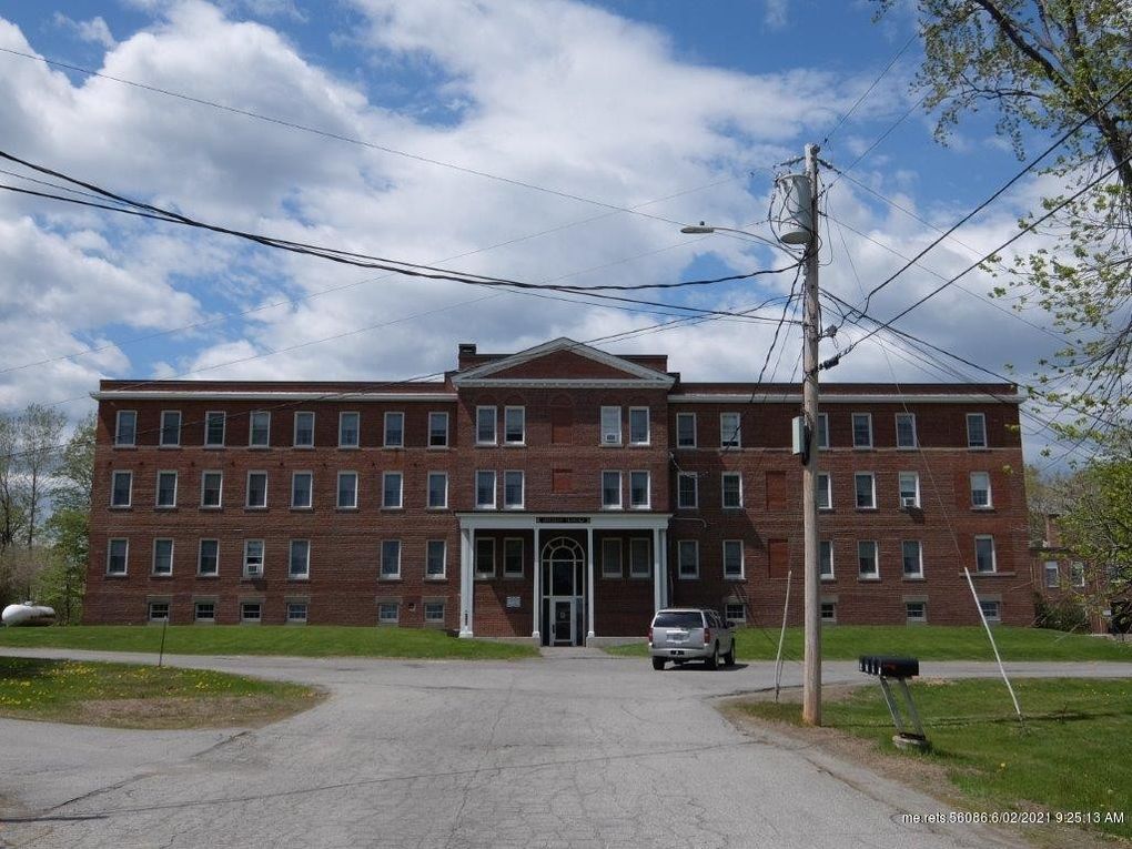 36 Mary St Unit 303, Skowhegan, ME 04976 Apartments at 36 Mary St