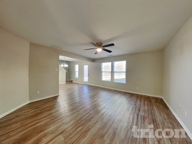 Foto del edificio - 855 Bitting Hall Cir