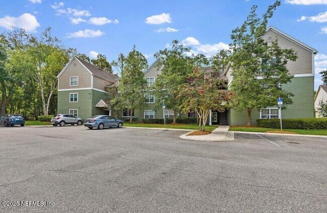 Foto del edificio - 7701 Timberlin Park Blvd