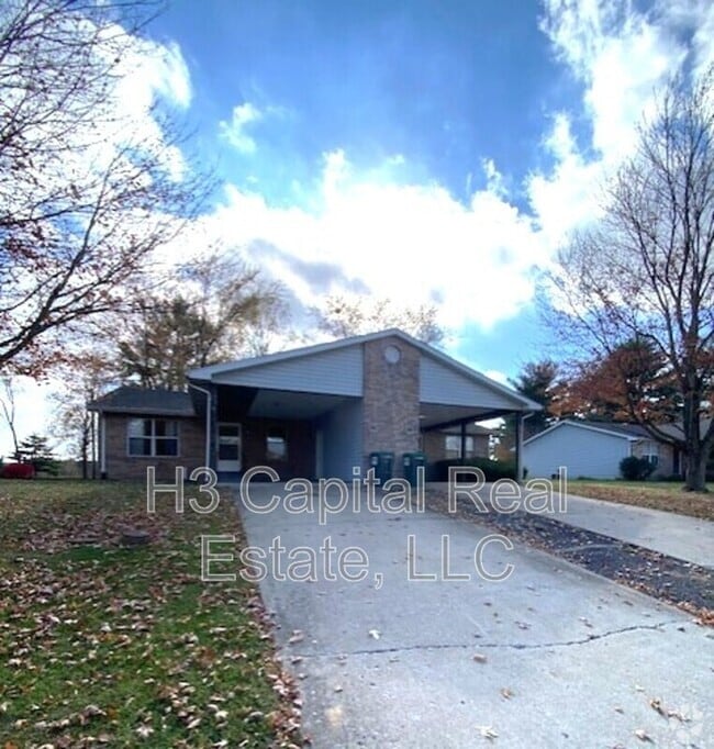Building Photo - 102 Southgate Dr