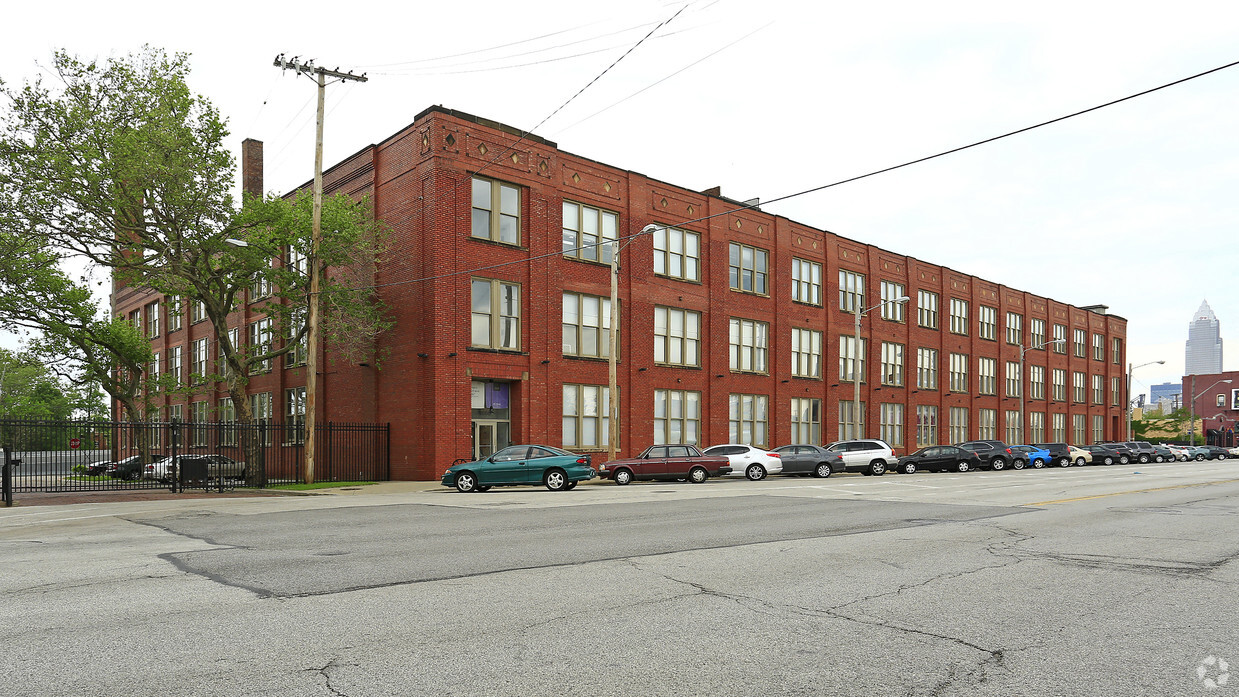 Primary Photo - Federal Knitting Mills