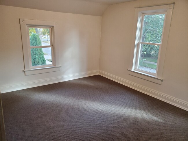 Building Photo - 618 Fulton St