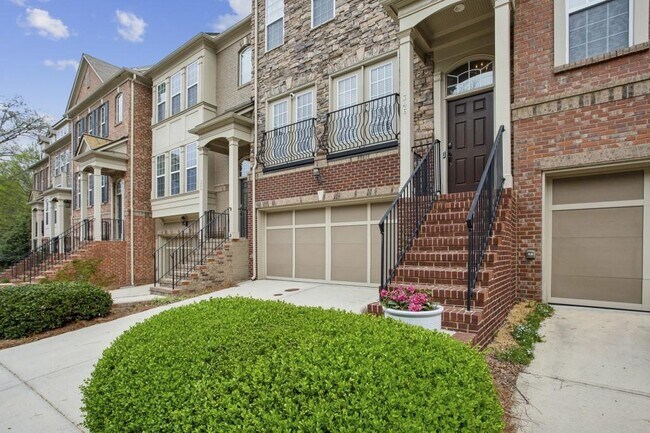 Building Photo - 346 Ardmore Ct NW