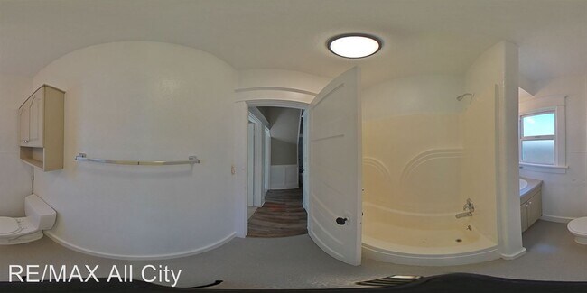 Foto del edificio - 2 br, 1 bath  - 2714 N 21st St