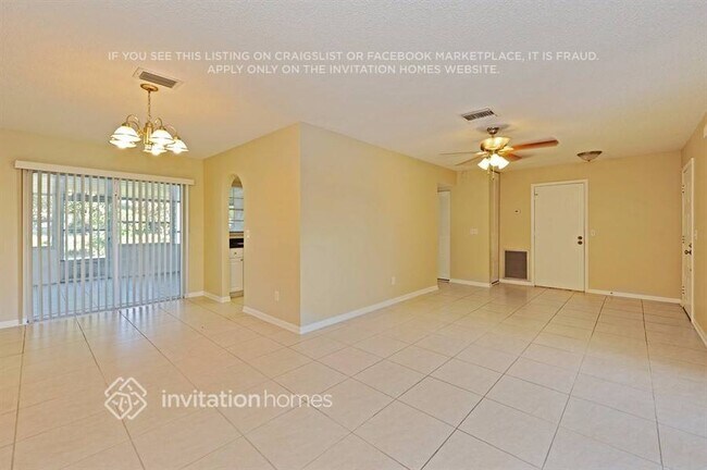 Foto del edificio - 5209 Windlaff Ave