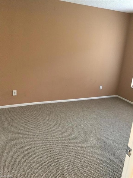 Building Photo - 108 Santa Clara Dr