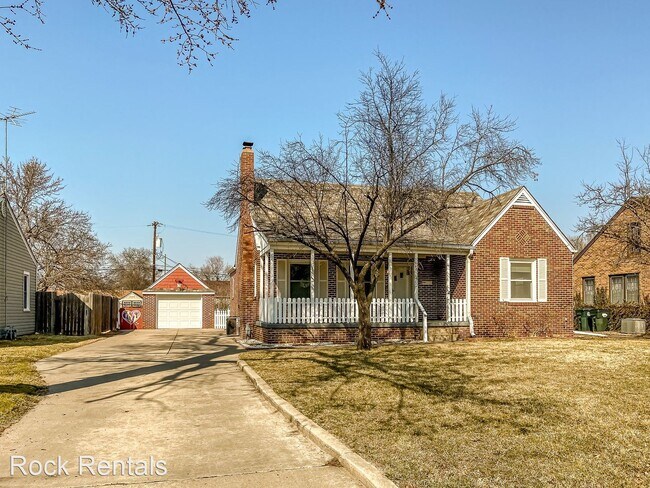 Foto del edificio - 3 br, 2 bath House - 402 W 23rd