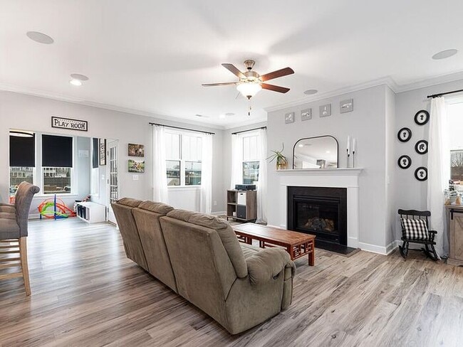 Building Photo - Build Equity While Leasing - Lease and Own...