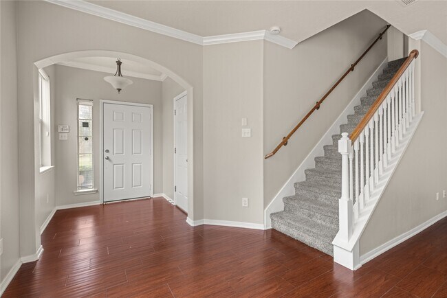 Foto del edificio - 12902 Iris Garden Ln