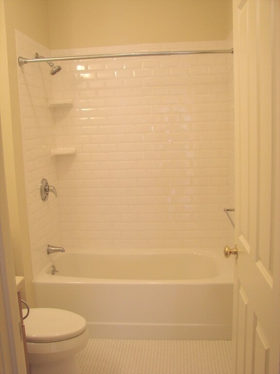 Foto principal - 402 Marlborough St