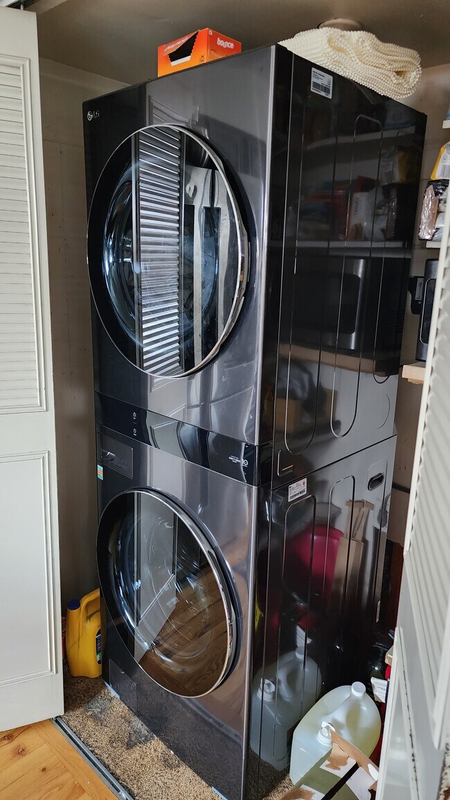 Foto del edificio - 750 Tabor St