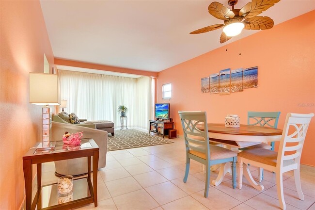 Foto del edificio - 7050 Sunset Way