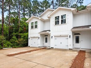 Building Photo - 187 Sandhill Pines Dr