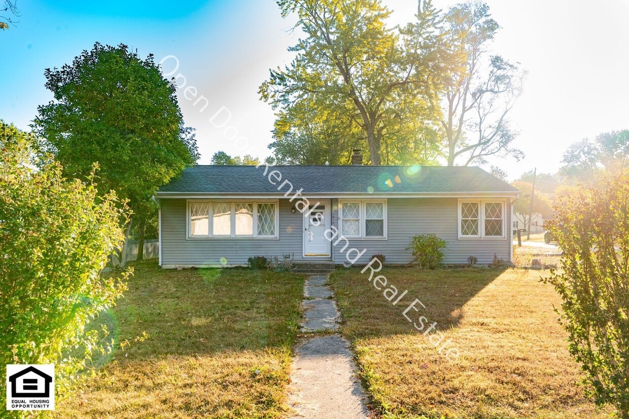 Foto principal - 4814 Blum Dr