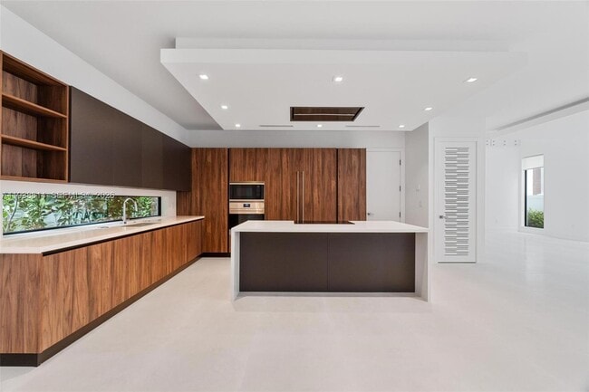 Photo - 10536 NW 67th Terrace House