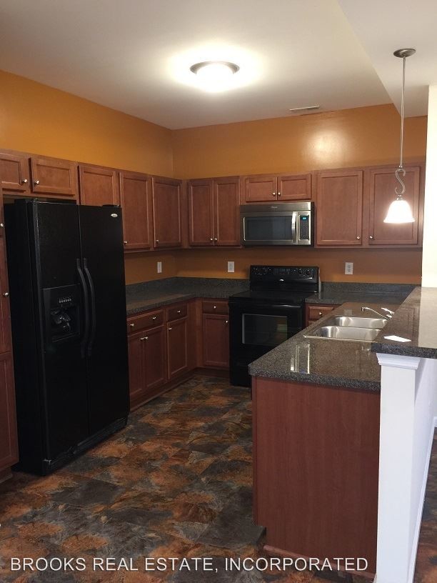 Building Photo - 2 br, 2 bath House - 206 Patriot Village