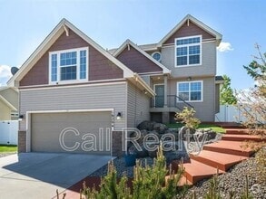 Building Photo - 16204 E 10th Ln