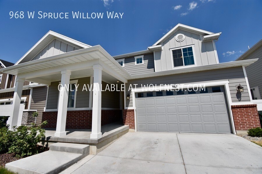 Primary Photo - Stunning 4 Bed South Salt Lake Home! No De...