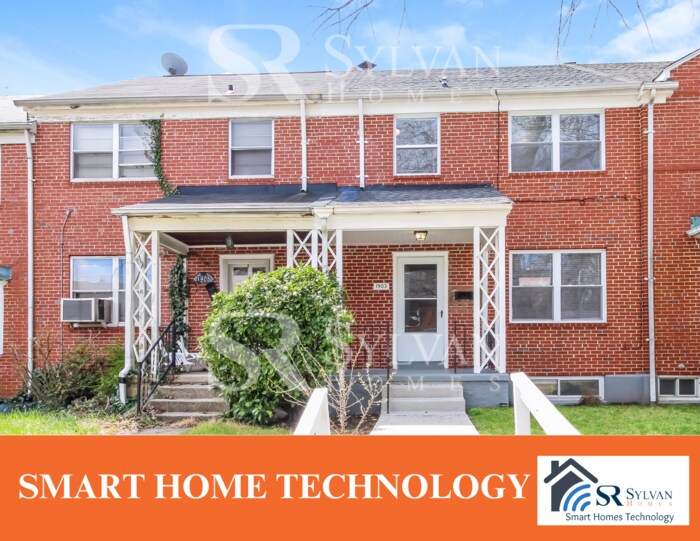 Foto principal - Fall in love with this charming and spacio...
