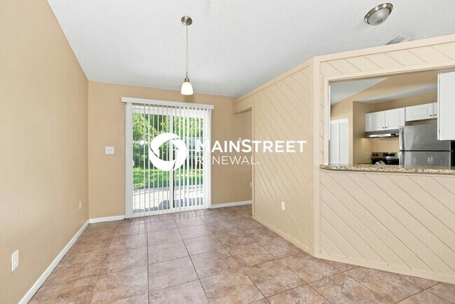 Foto del edificio - 3 Bedroom Pet-Friendly Home in Palm Bay, FL with Main Street Renewal