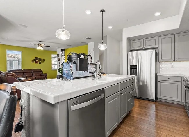 Building Photo - 1250 Gusty Loop